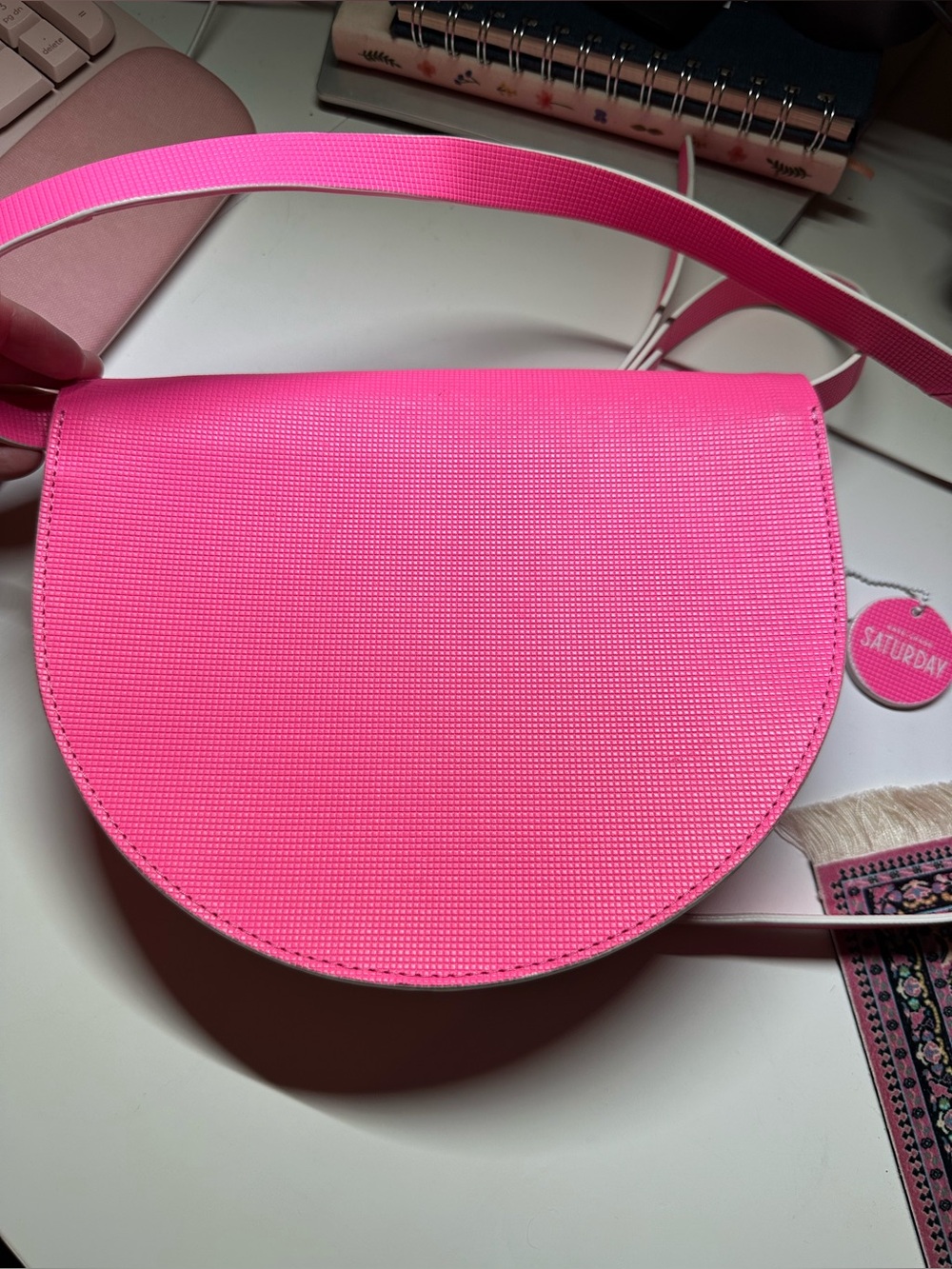 Kate Spade Saturday - Crossbody Bag in Bright Pink - Vintage find! Rare!